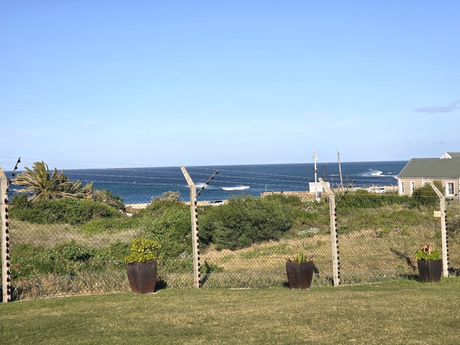 3 Bedroom Property for Sale in Marina Martinique Eastern Cape